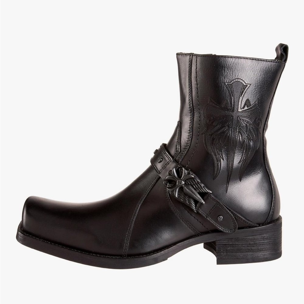 MARK NASON Coolest Black Leather Biker Moto Ankle Boots Cross Studded Skulls 8 - Picture 2 of 15